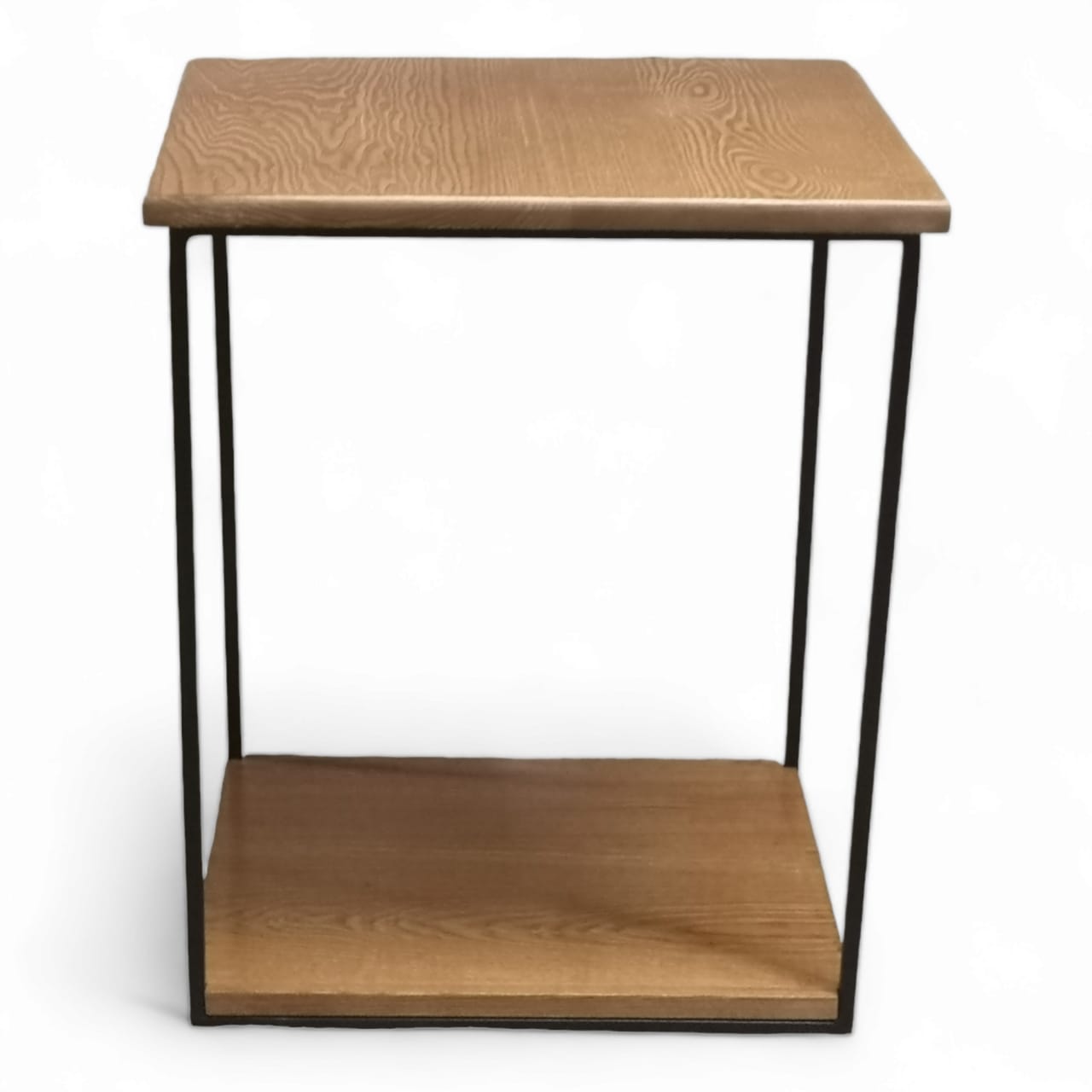 Oskar Side Table (a)