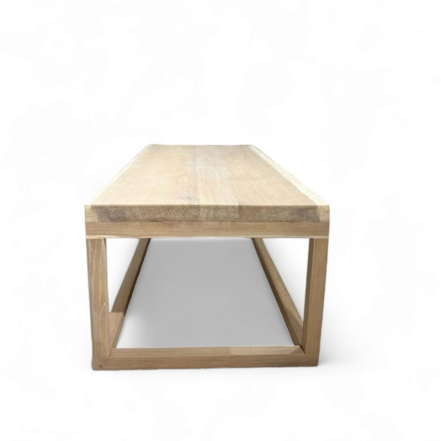 Erling Coffee Table: Contemporary Hardwood Design for Modern Living